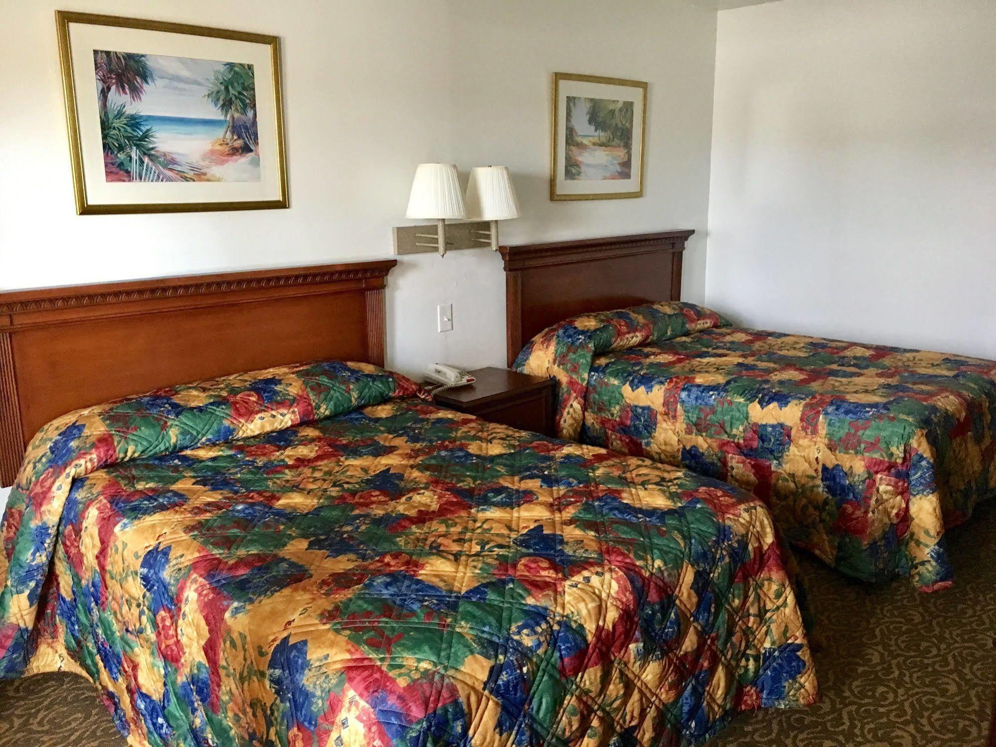 East Lake Inn Orient Park Екстериор снимка